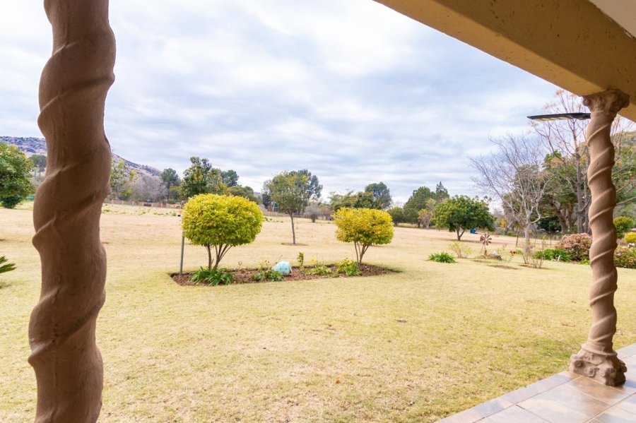 5 Bedroom Property for Sale in Donkerhoek A H North West